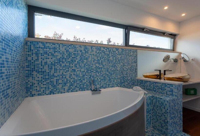 پانسیون Beguest Sunroca Suites