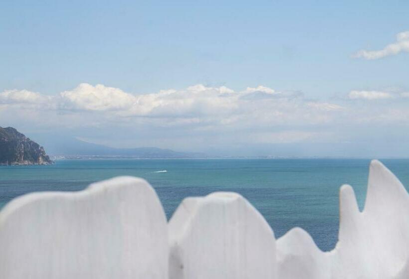 Una Villa Amalfi Boutique Rooms B&b