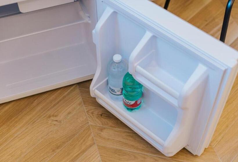 تختخواب و صبحانه Mimì Room