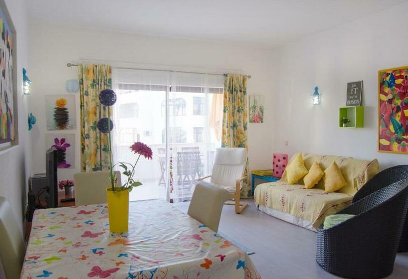 Beguest Feliz Choro Apartment