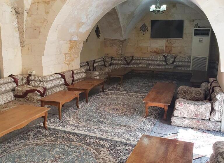 Hanimağabuti̇k Otel