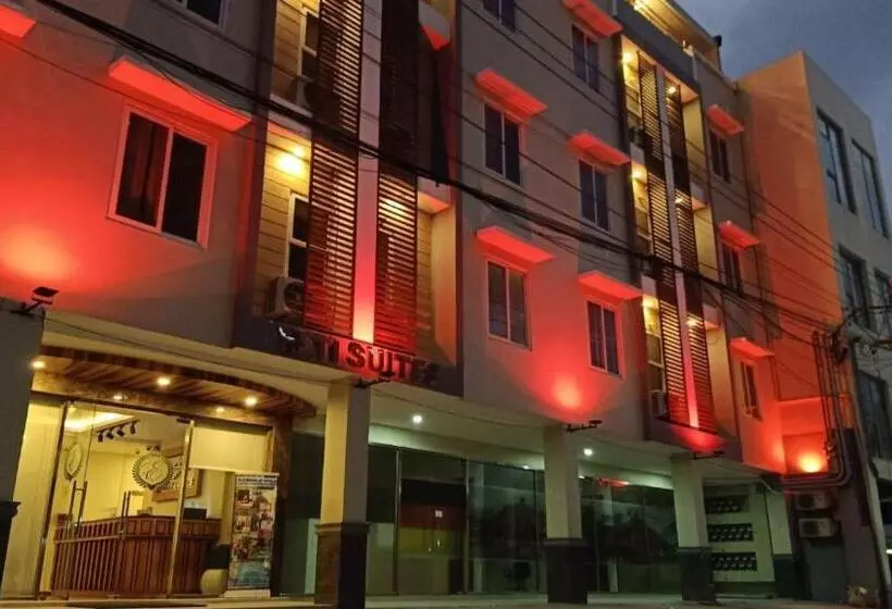 Hotelli Elti Suites By Bluebookers