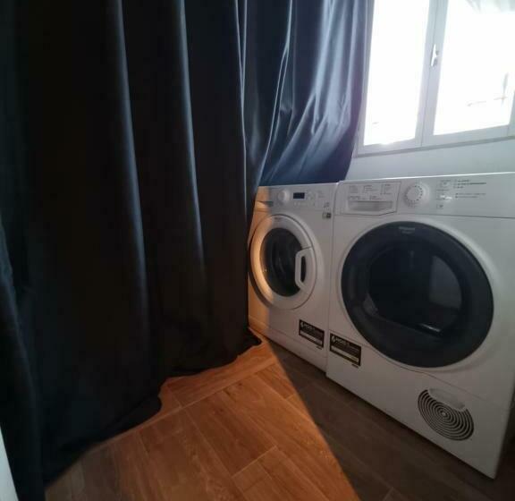 Maison Individuelle Avec Sa Piscine Privée