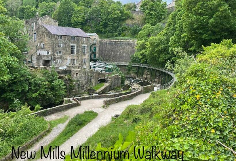 Peak District Retreat