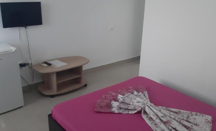 پانسیون Casa Cora