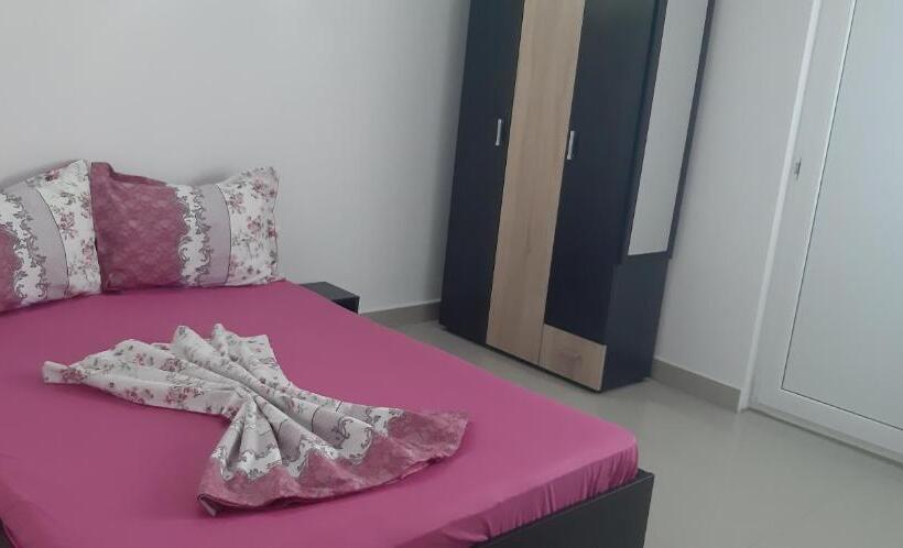 پانسیون Casa Cora