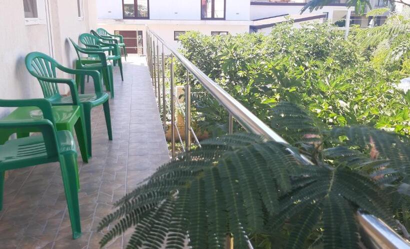 پانسیون Casa Cora