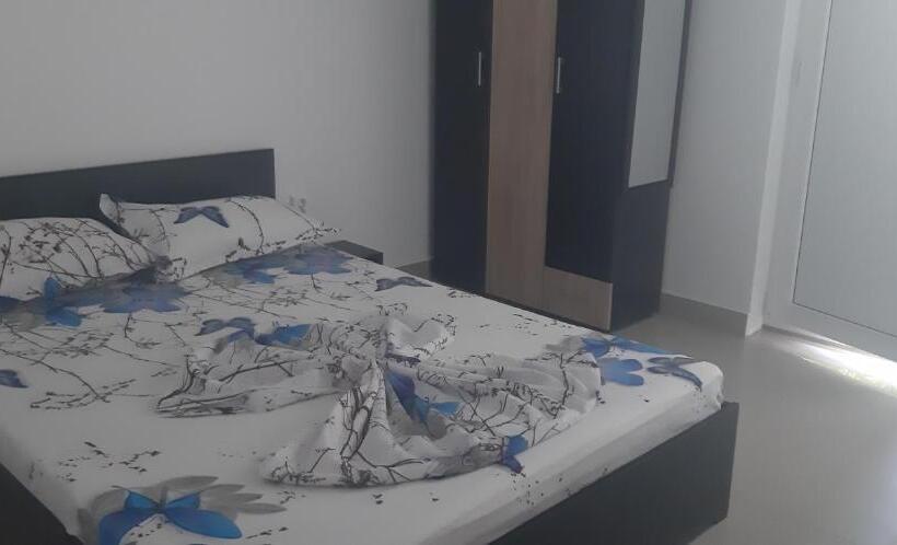 پانسیون Casa Cora