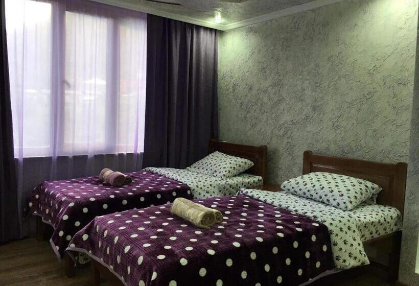 پانسیون Guest House Diana