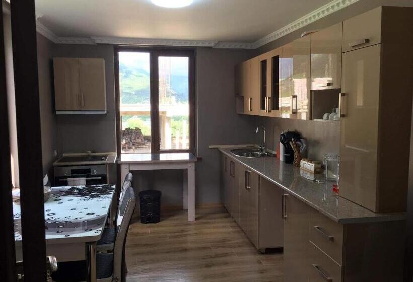 پانسیون Guest House Diana