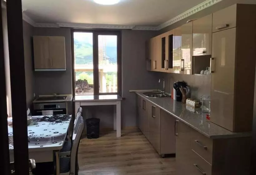 پانسیون Guest House Diana