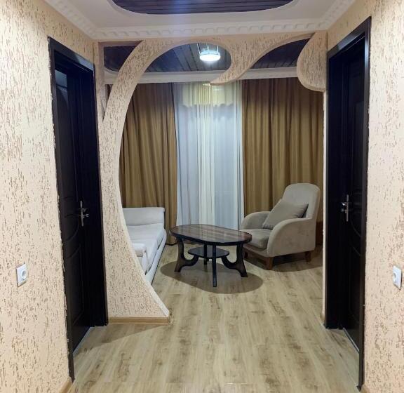 پانسیون Guest House Diana