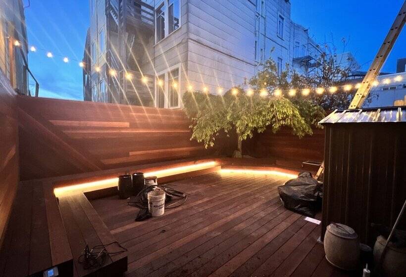 فندق صغير Podshare San Francisco Marina