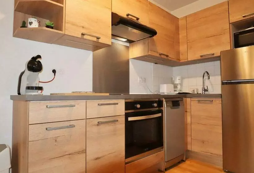 Appartement 42m² à Samoëns: Piscines, Balcon, Parking, Proche Centre Village   Fr 1 624 117