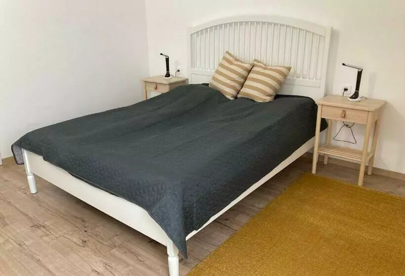 Aamiaismajoitus (B&B) Bólyi Panzió