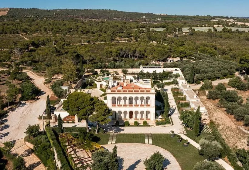 Aamiaismajoitus (B&B) Mastropà Exclusive Resort