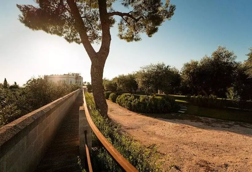 Aamiaismajoitus (B&B) Mastropà Exclusive Resort