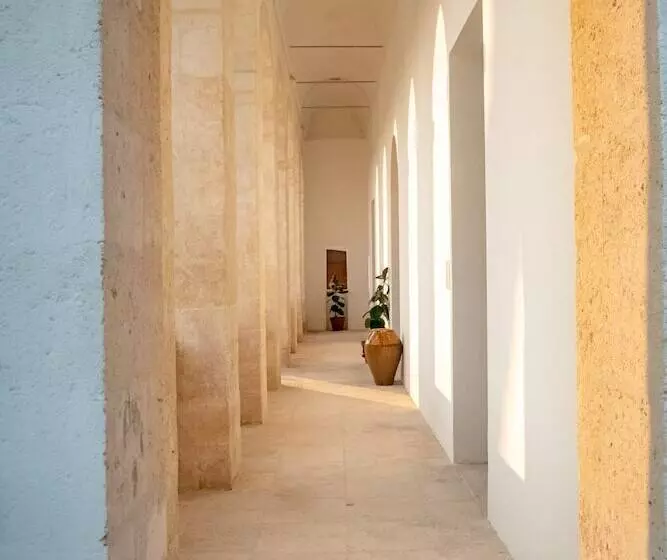 Aamiaismajoitus (B&B) Mastropà Exclusive Resort