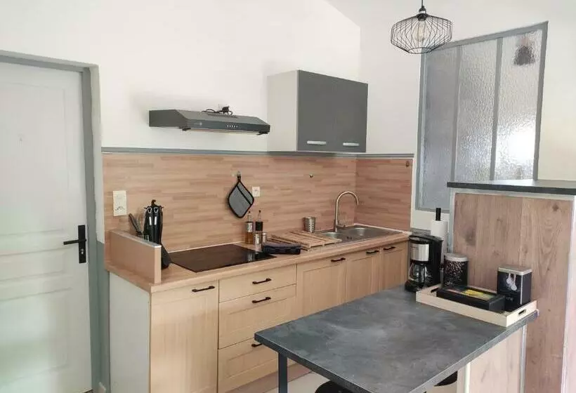 Charmante Maisonnette à 2 Min Du Centre Ville