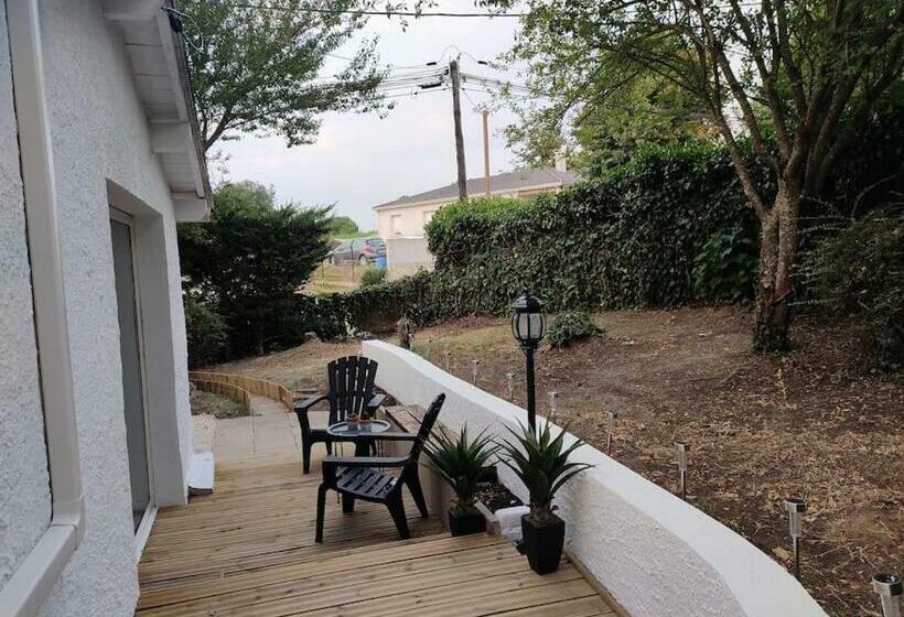 Charmante Maisonnette à 2 Min Du Centre Ville