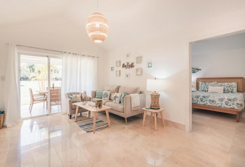 Green One V303 In Puerto Plata