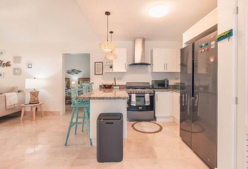 Green One V303 In Puerto Plata