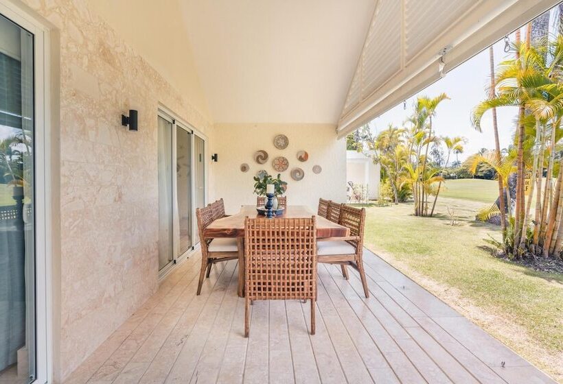 Green One V303 In Puerto Plata