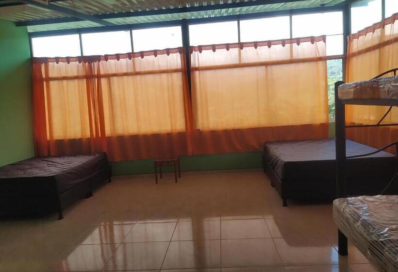 Hotelli Eco Aldea Topacio