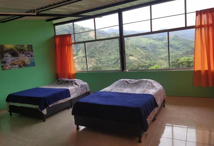 Hotelli Eco Aldea Topacio