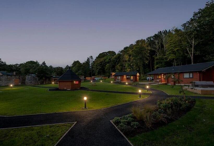 Курорт Gadgirth Estate Lodges