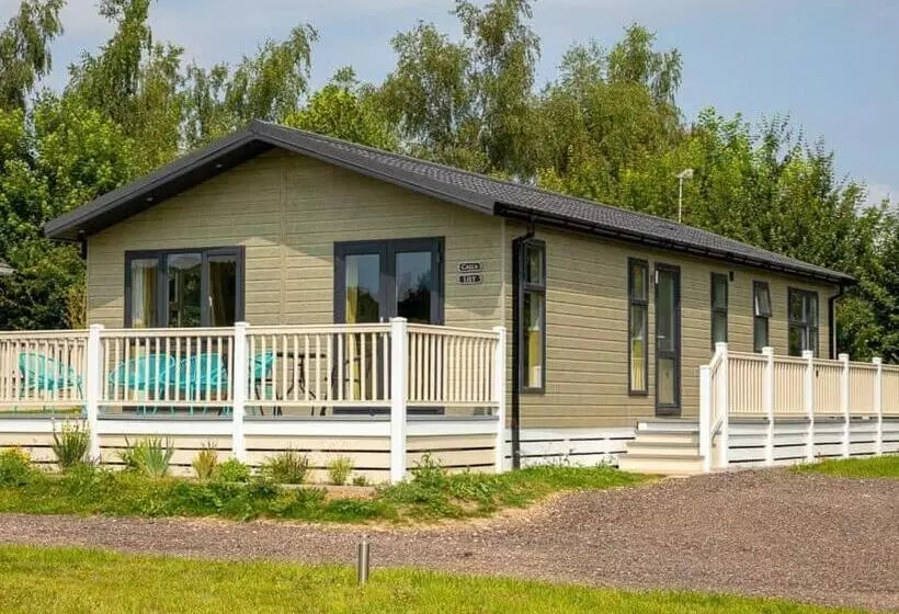 Lomakeskus Otters Mead Boutique Lodges