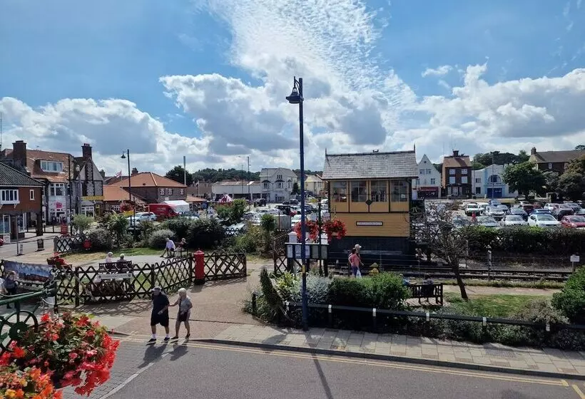 The Crows Nest   Sheringham