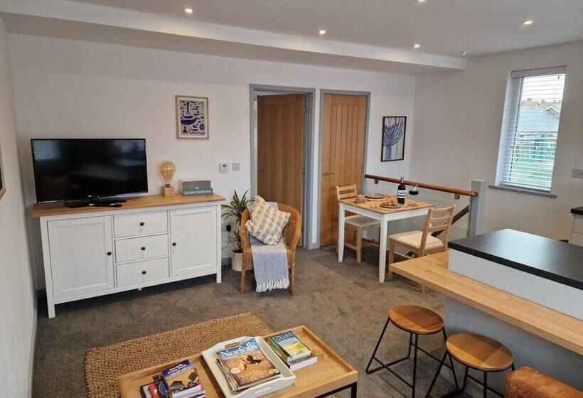 The Crows Nest   Sheringham