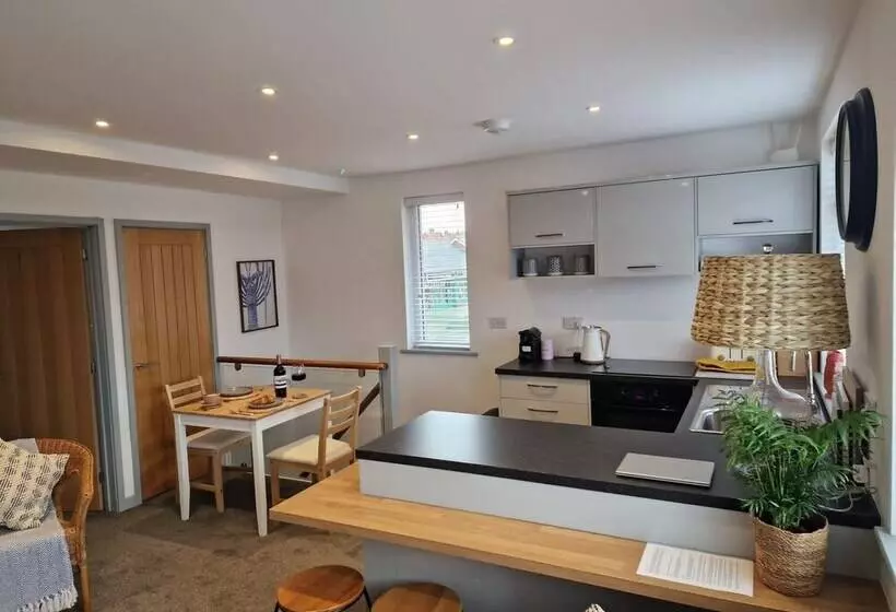 The Crows Nest   Sheringham