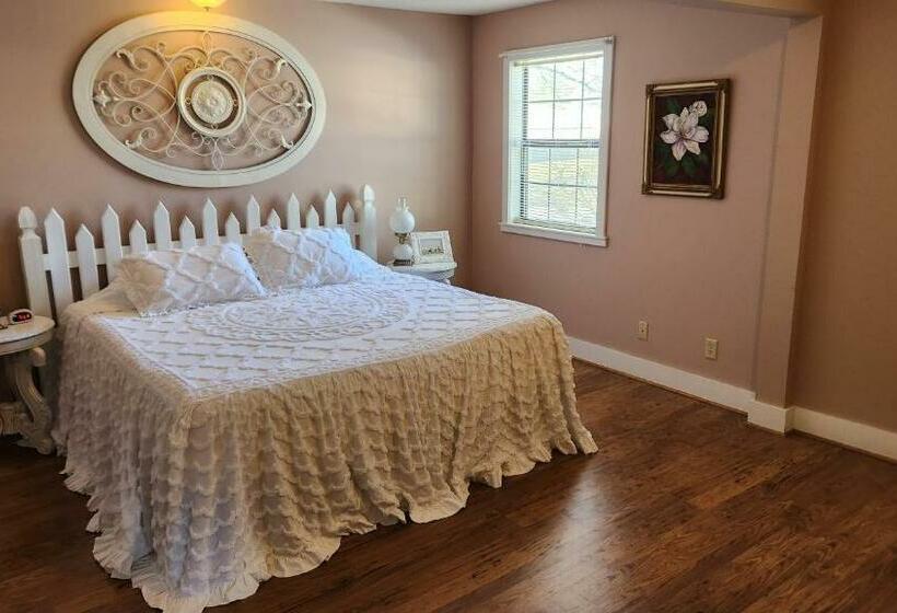 مبيت وإفطار Ozark Country Inn