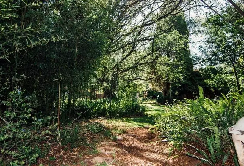 هتل Farm Stay At Rosemary Cottage On Haldon Estate