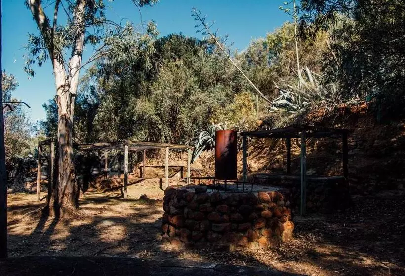 هتل Farm Stay At Rosemary Cottage On Haldon Estate