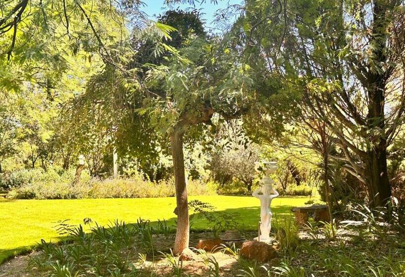 ホテル Farm Stay At Rosemary Cottage On Haldon Estate