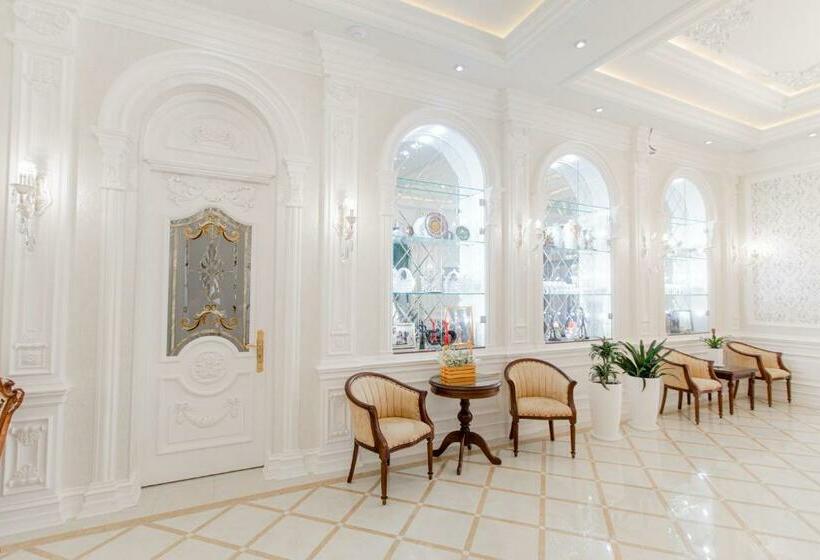 Hotel Konstantin Plaza