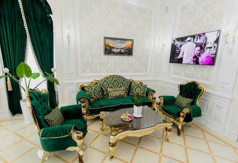 Hotel Konstantin Plaza