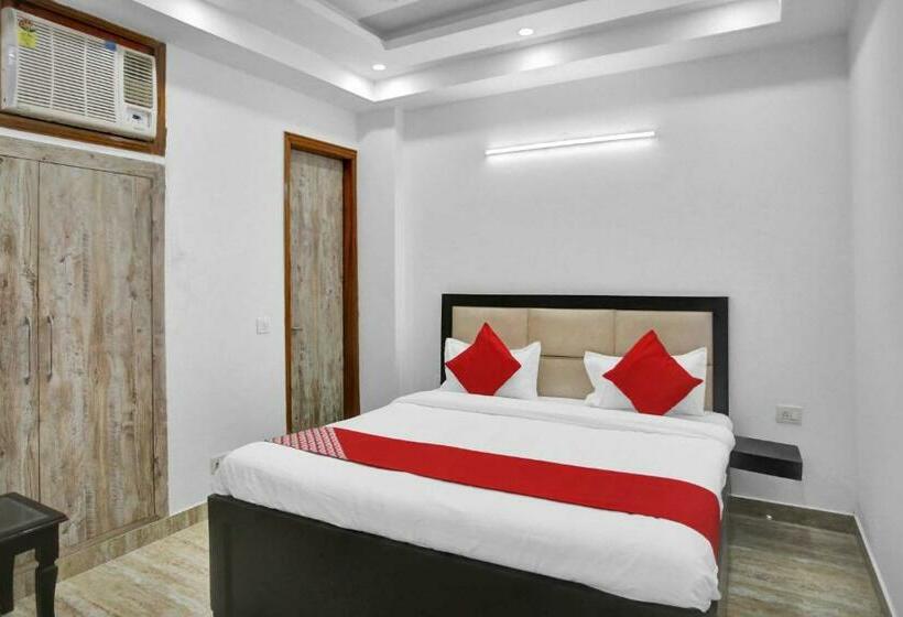 هتل Oyo 89896 Happy Stay
