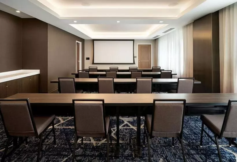 ホテル Residence Inn By Marriott Oakland Downtown