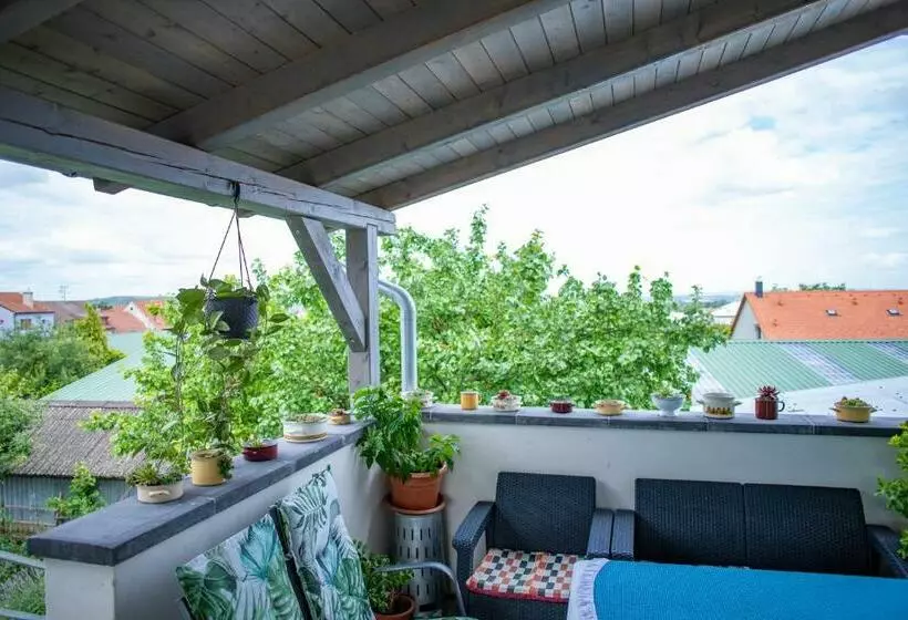 Majatalo Penzion Janota Perná