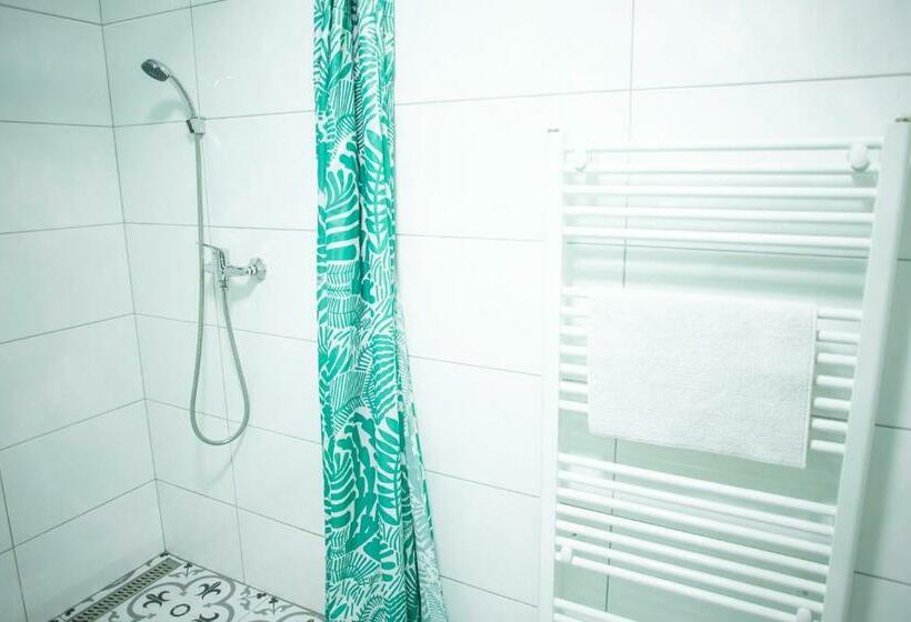 膳宿费 Penzion Janota Perná