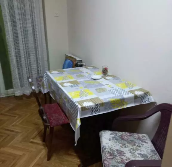 پانسیون Studije