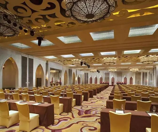 Sheraton Qingyuan Lion Lake Resort