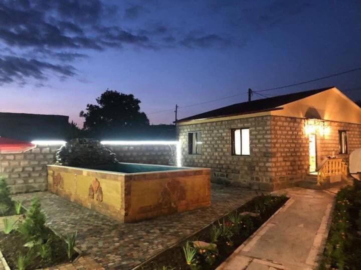 Bed and Breakfast Dzoratun