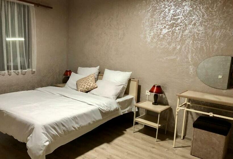 Bed and Breakfast Dzoratun