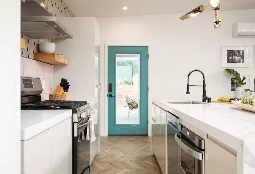 Chicory By Avantstay Modern Desert Retreat W Hot Tub