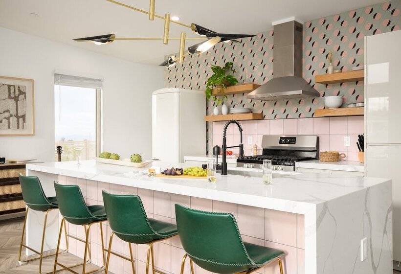 Chicory By Avantstay Modern Desert Retreat W Hot Tub